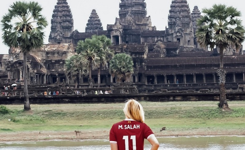 Meet The American Globetrotter Travelling The World in a Mo Salah Jersey