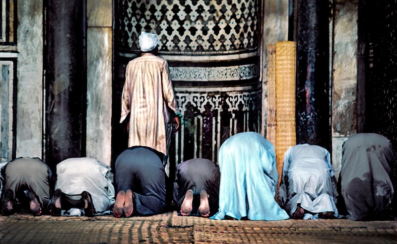 Egypt Bans Friday Sermons at Mosques Smaller Than 80 Metres