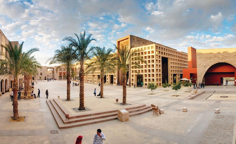 AUC Receives $2 million From Hadhramout Foundation to Support Yemeni Students