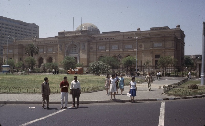 11 Uber Cool Photos of Downtown Cairo in the 60s