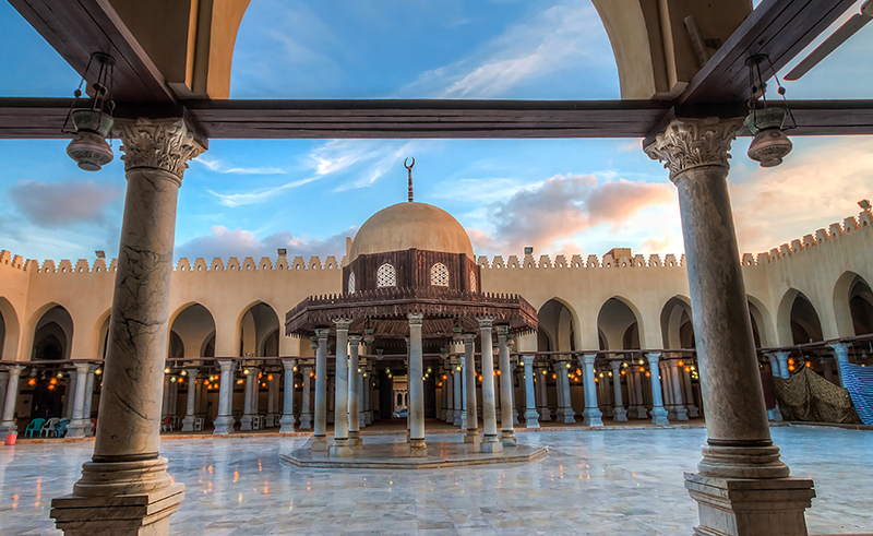 Taraweeh Prayers to be Broadcast Live from Cairo’s Amr Ibn Al-‘As Mosque