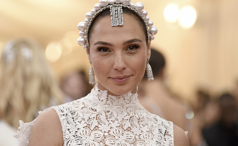 Gal Gadot to Star in 'Cleopatra' Movie