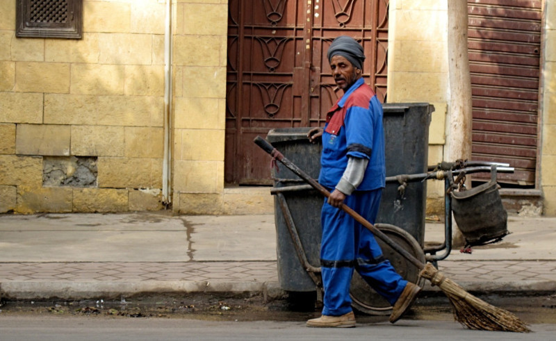 Vacuum Cleaners are Replacing Brooms to Clean Up Cairo's Streets