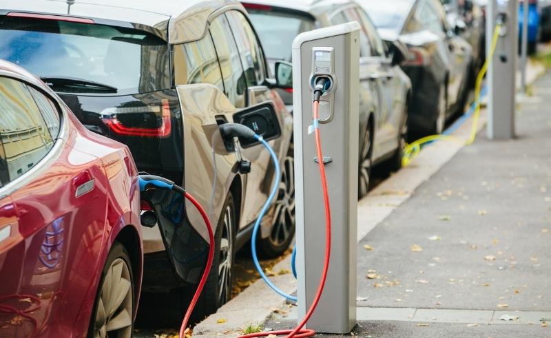 3,000 Electric Car Charging Stations to Be Established Across Egypt