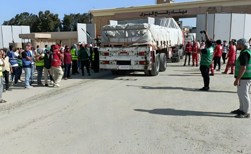 Trucks Carrying Humanitarian Aid Are Now Crossing The Rafah Border