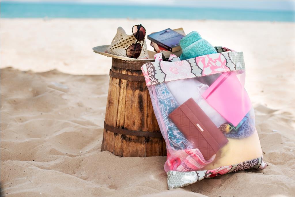 13 Egyptian Brands to Get Your Beach Bags from this Summer 