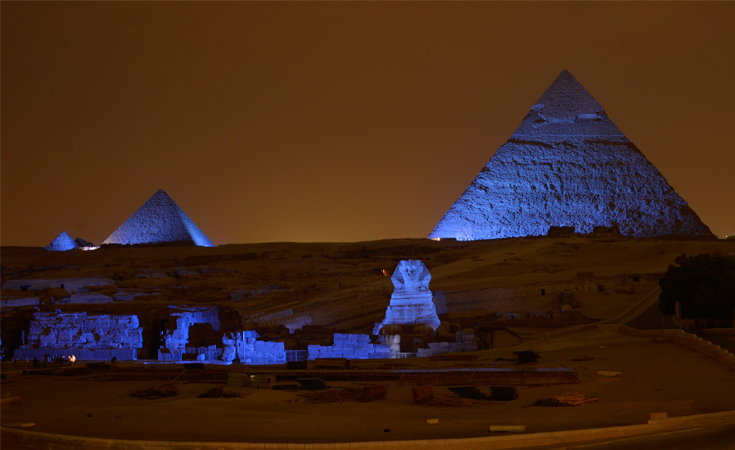 Giza Pyramids Turn Blue for UN's 70th Anniversary