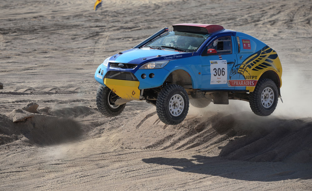 Racing in the Desert: Navigating Uncharted Territory in El Gouna   