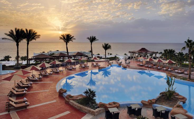 17 Red Sea Resorts Under 300 LE