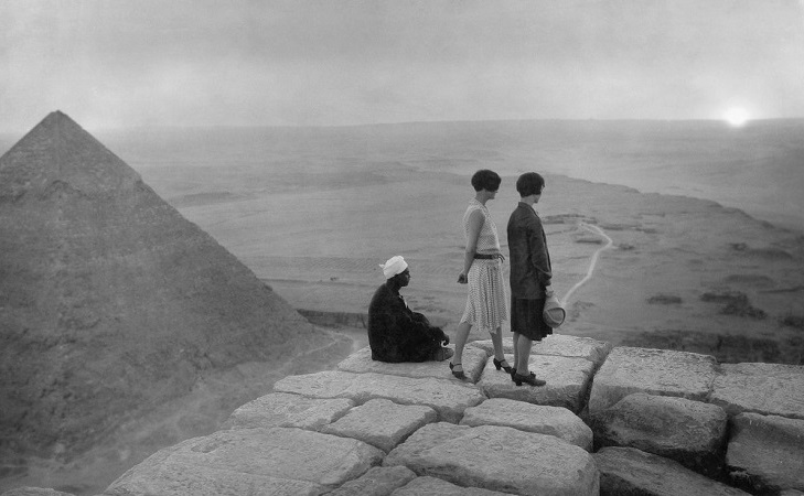 Mashable Releases a List of 21 Fascinating Photos of the Pyramids at the Turn of the 20th Century
