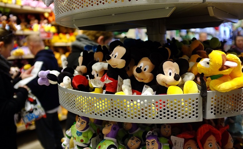 Walt Disney Lifts Ban on Manufacturing its Merchandise in Egypt