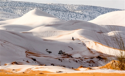 11 Beautiful Photos of the Sahara Desert Covered in Snow