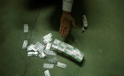 Egyptian Airport Official Arrested for Attempting to Smuggle 10,000 Pills