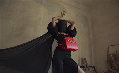 Wood Meets Greco-Roman Nobility in Georges Sara & Co’s New Collection of Bags