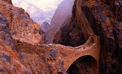 Shaharah Bridge Literally Walks You Through Yemen’s History