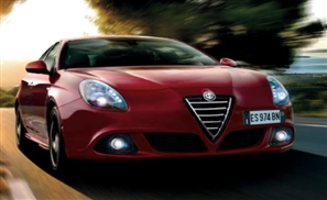 Alfa Romeo 2015 Guilietta Outperforms Shakespeare