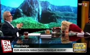 VIDEO: Turkish TV Host Laughs Hysterically as Religious Expert Talks Oral Sex 
