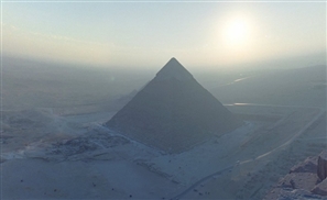 Incredible 360 Shot From The Top Of Khufu's Pyramid Goes Viral