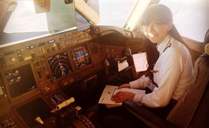 Egyptian Woman Becomes the First Female Pilot to Fly EgyptAir's Biggest Jet Airliner