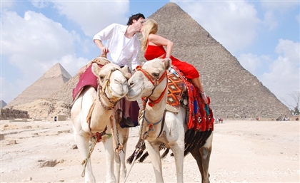 Saudi Prince Rents the Pyramids of Giza for $40 Million to Propose to Girlfriend