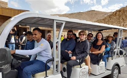Luxor to Receive New Electric Vehicles for Tourists Along West Bank